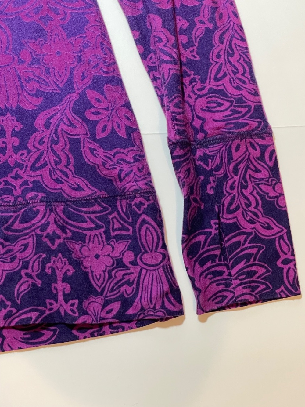 Athleta Purple Floral Long Sleeve Top Size M - Picture 7 of 12